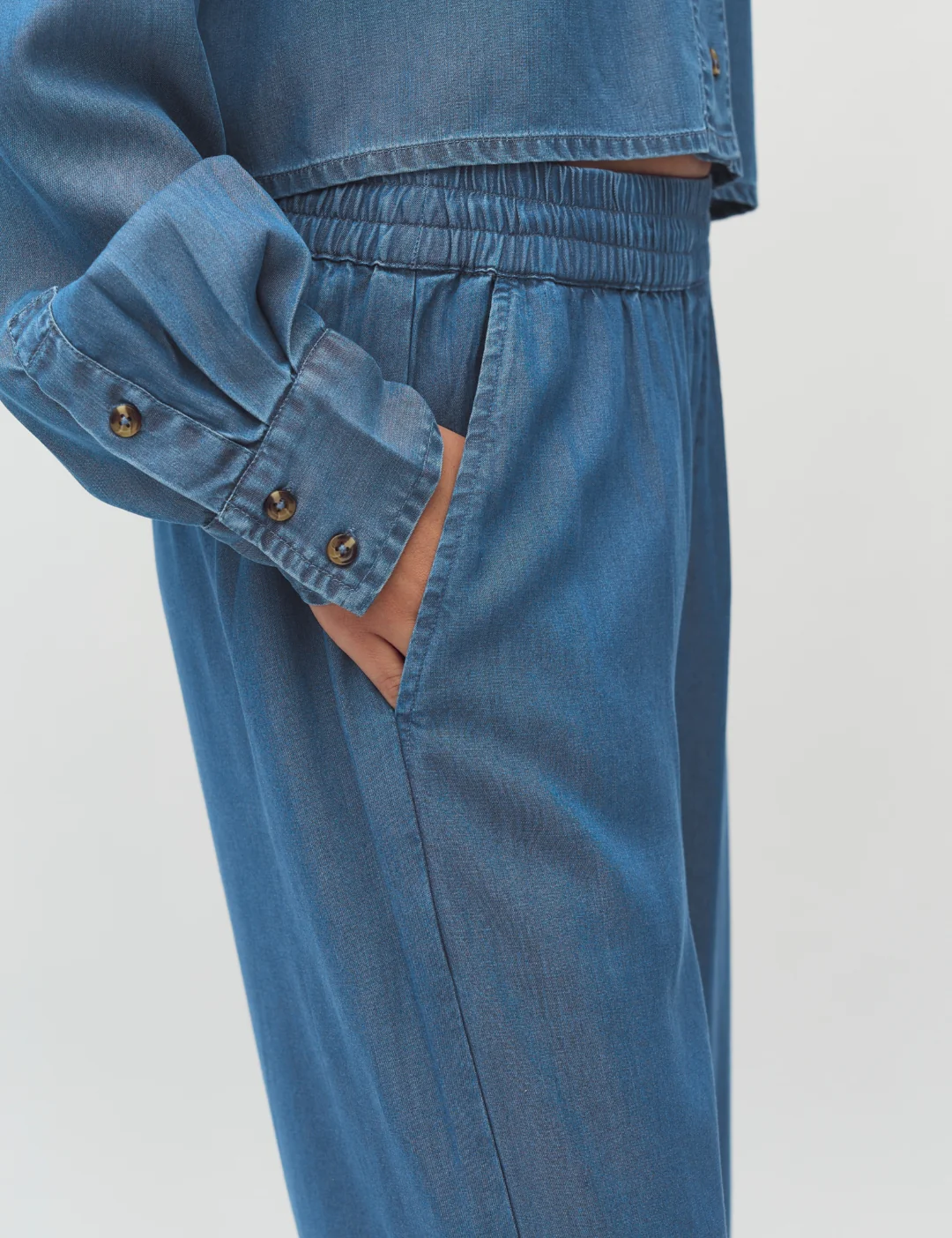 Phillipa-M Trousers - Mid Vintage Wash - Image 3
