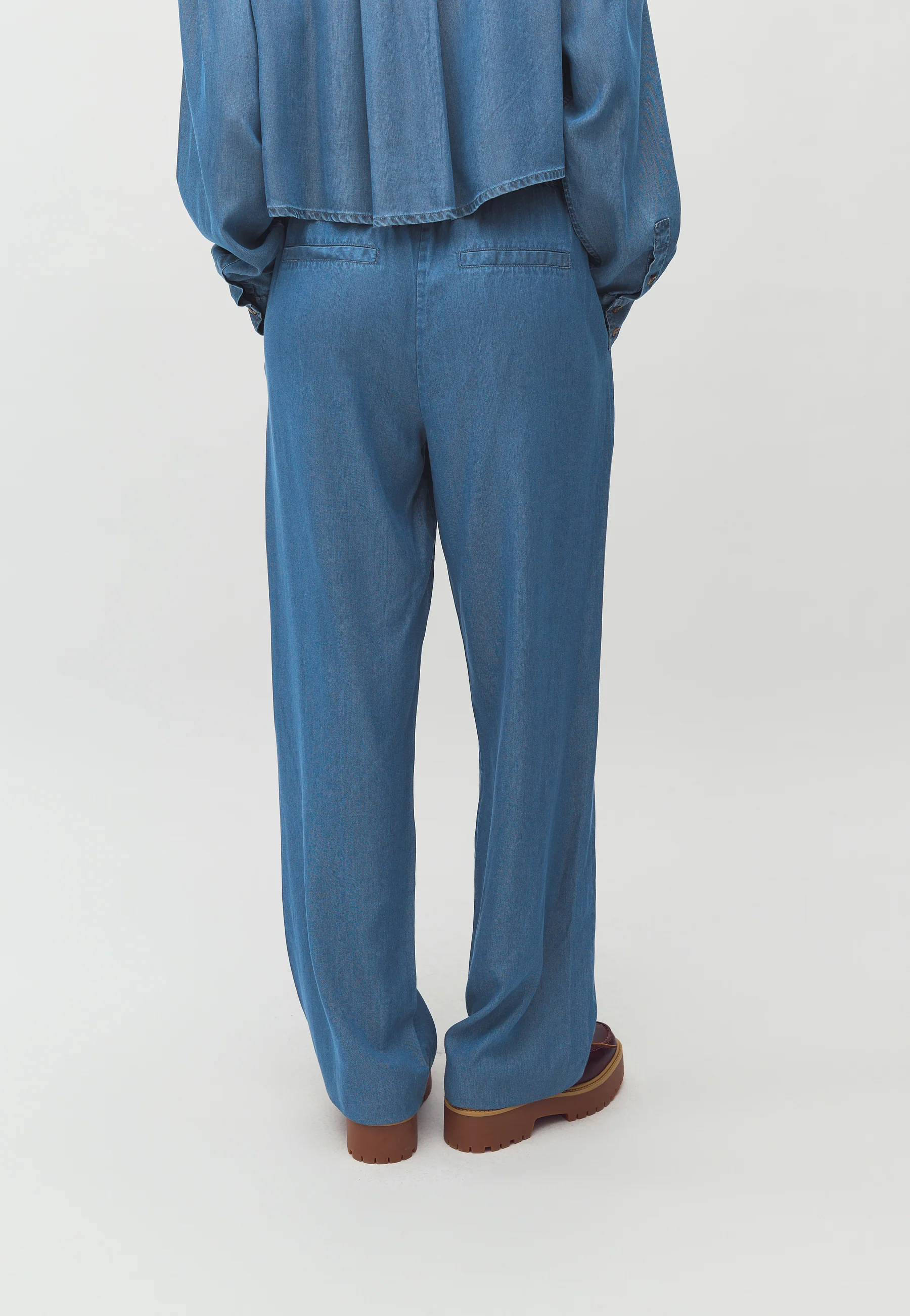 Phillipa-M Trousers - Mid Vintage Wash - Image 5