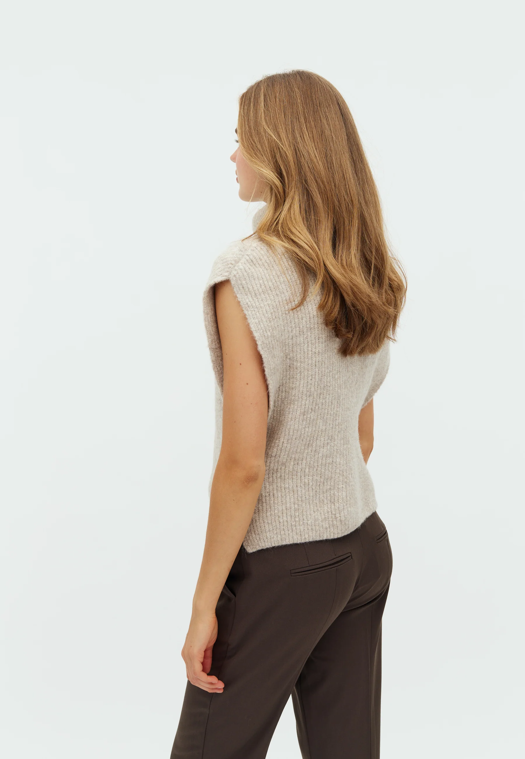 Tristiana-M Knit Vest - Light Taupe Melange - Image 3